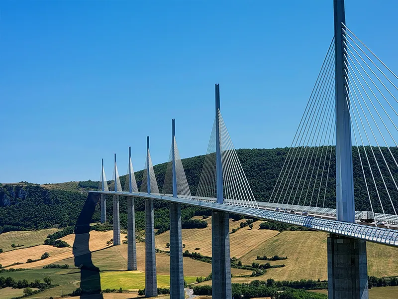 viaduc millau tourisme aveyron chauffeur